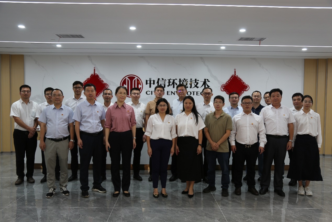 图为党建共建活动合影留念.jpeg