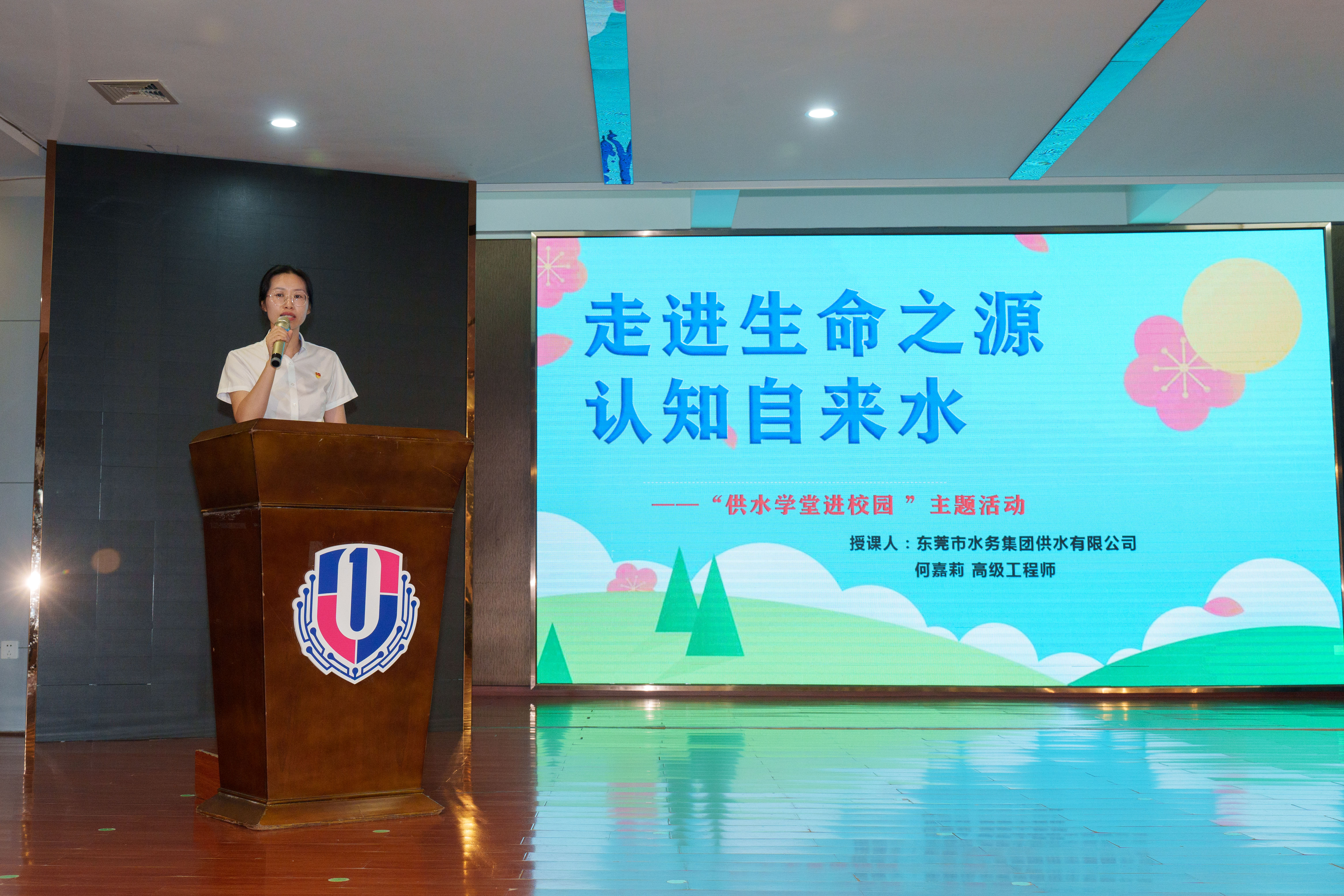 JAY08183.jpg