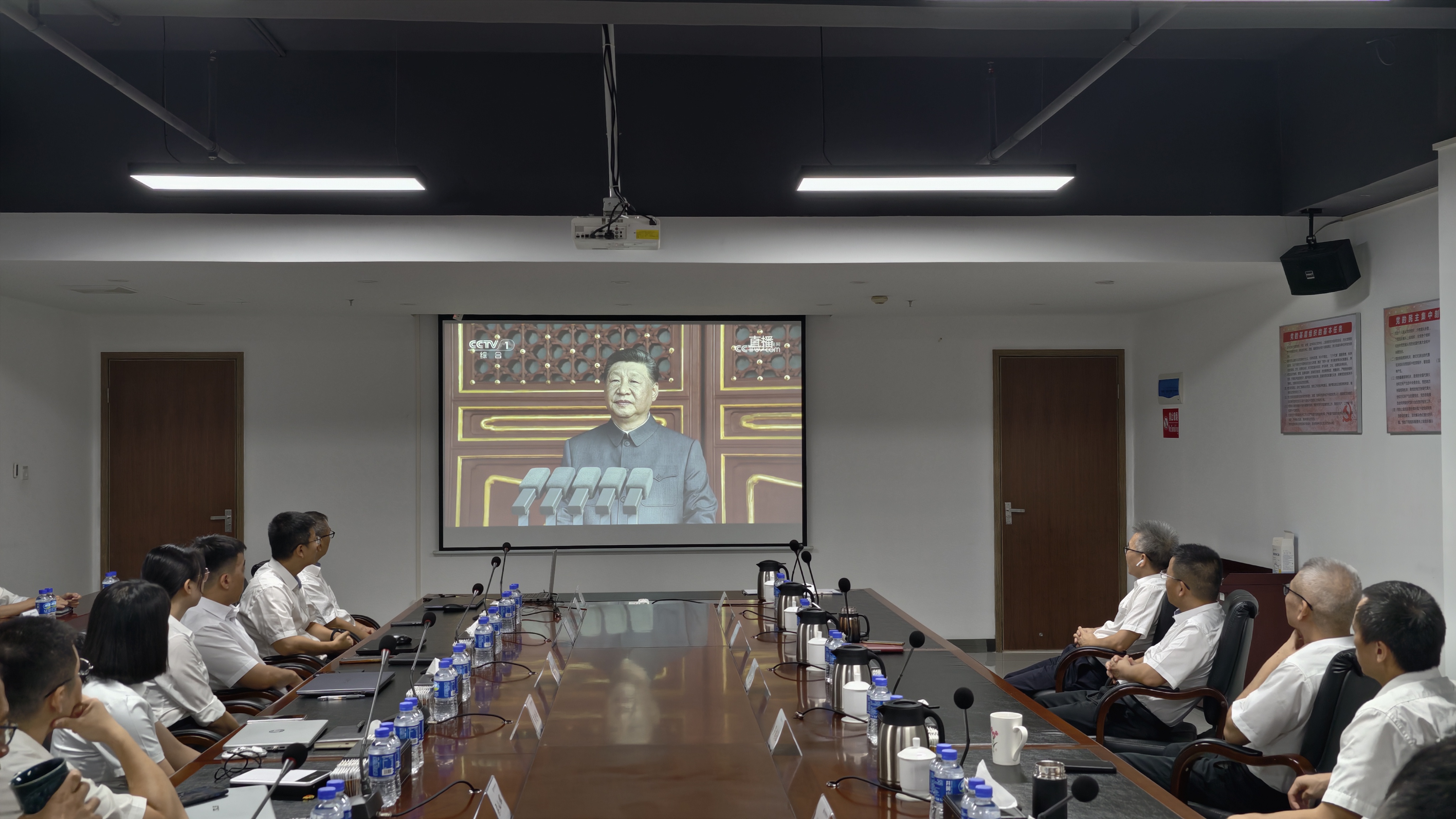 cbea70debe81b5d958d32669f8780a3.jpg cbea70debe81b5d958d32669f8780a3.jpg