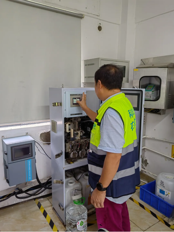 闻1688.png 闻1688.png